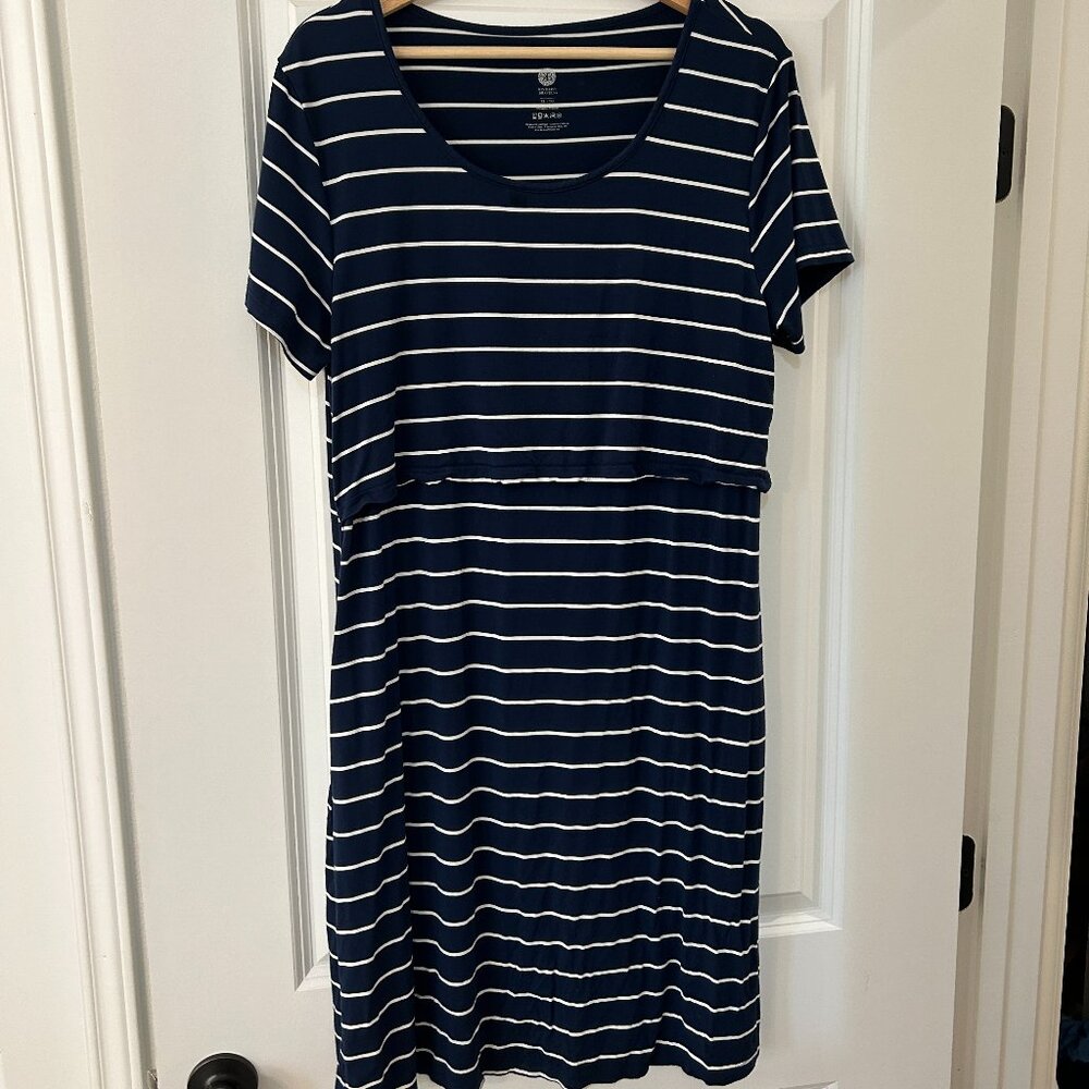 Eleanora Kindred Bravely Navy Striped Maternity Nursing T-Shirt Dress w/ Pockets